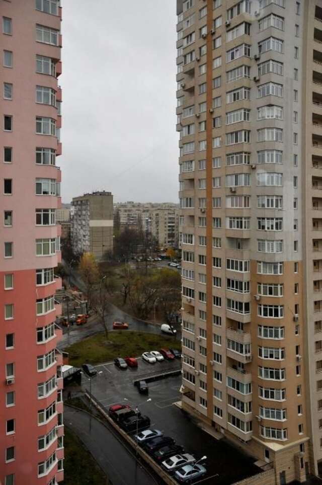 Апартаменты Квартиры по улице Феодосийская, 1-А Киев-57